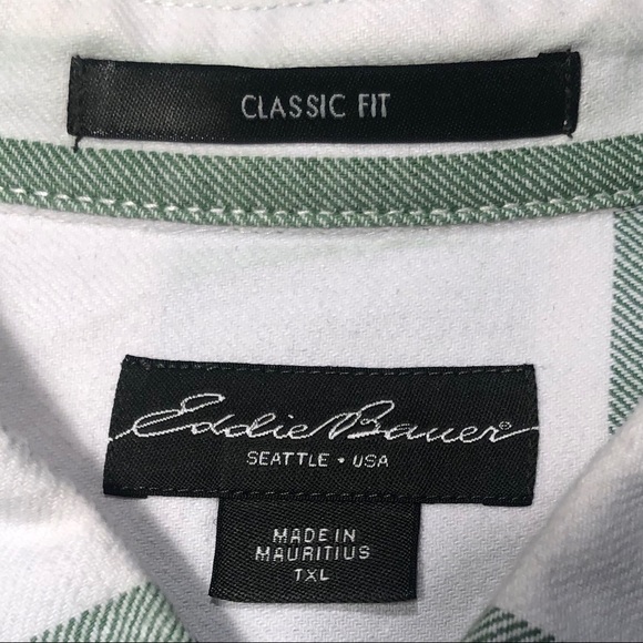 Eddie Bauer Men’s Green / White Button Down - Picture 3 of 4